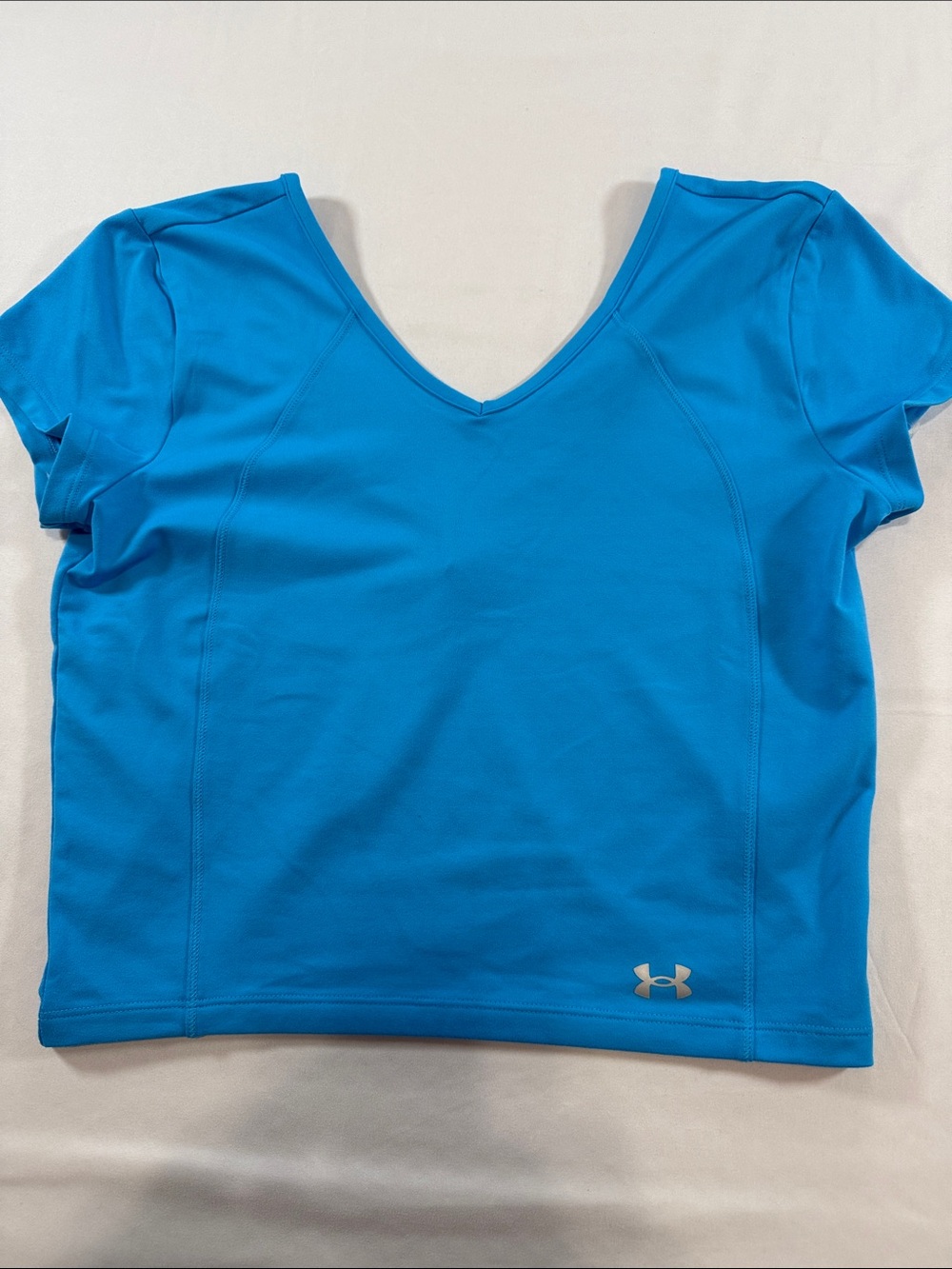 Under Armour Bright Blue V-Neck Short Sleeve Athletic Tee Size M